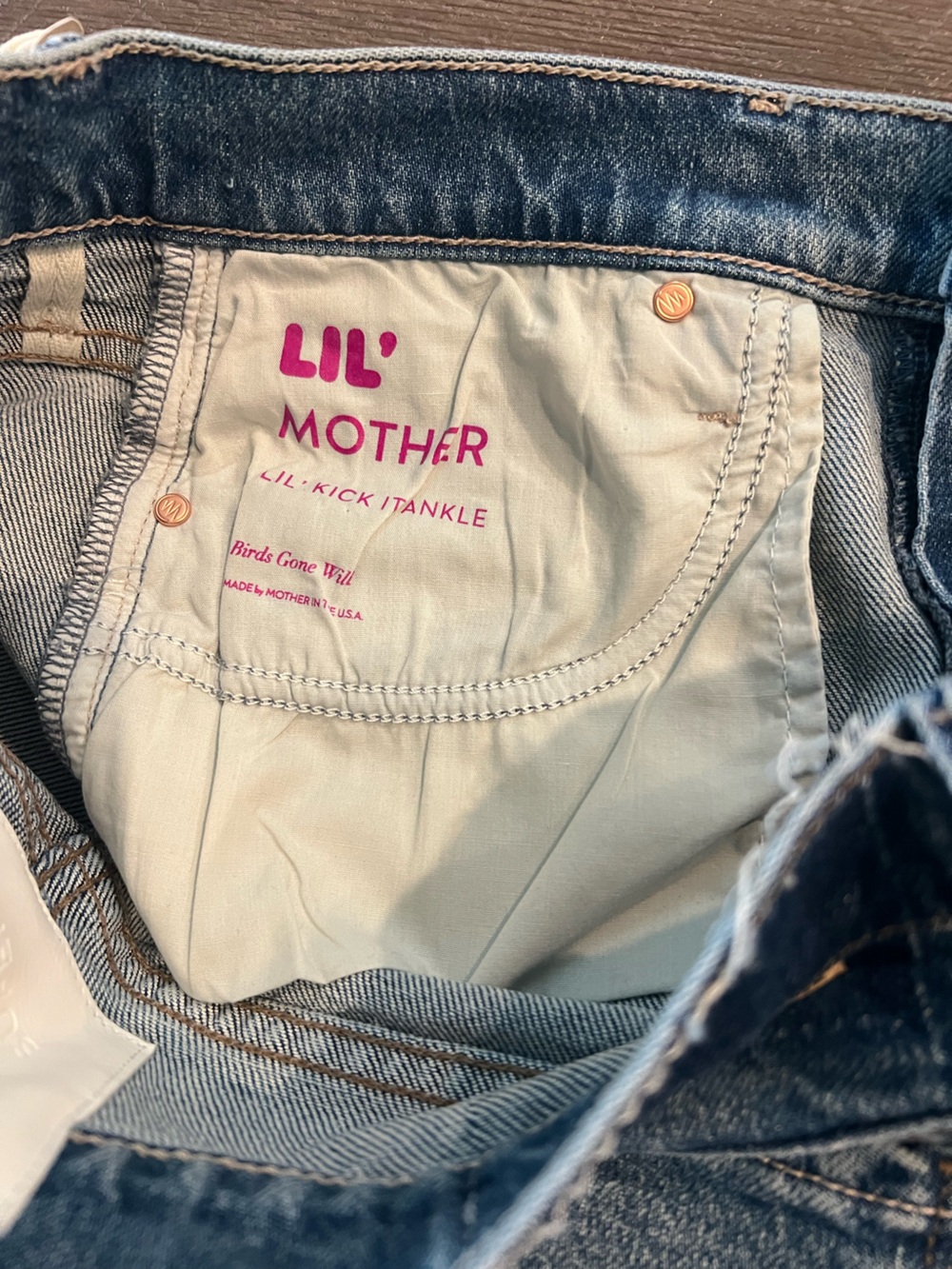 NWT MOTHER Lil Kick It High Rise Cropped Flare Jeans in Birds Gone Sz 31 - Picture 6 of 14
